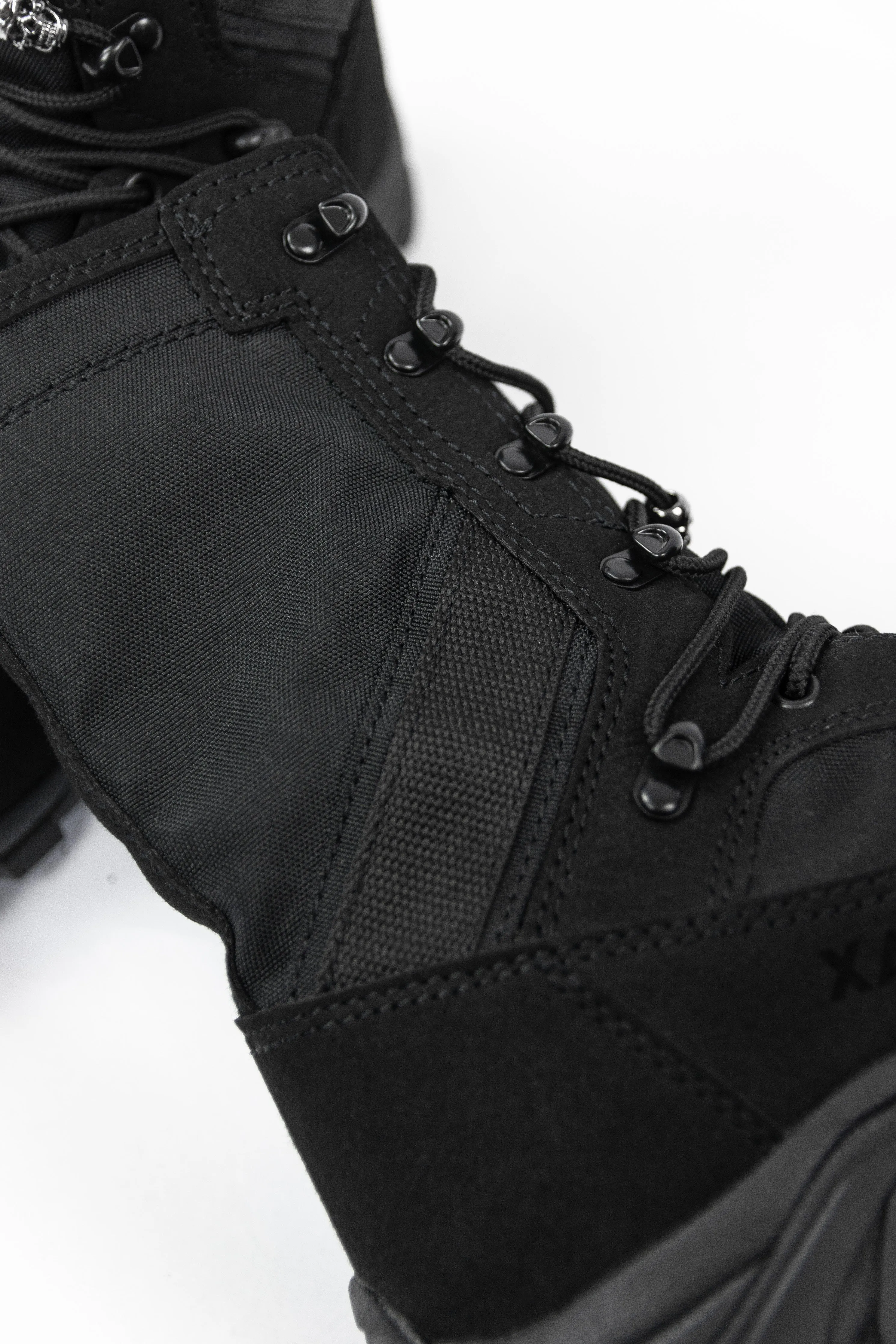 BOOTZ v1 (BLACK)